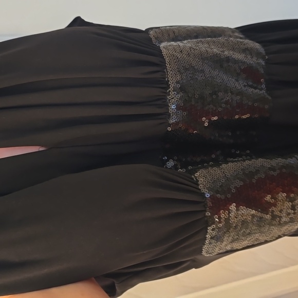 R&M Richards Black Maxi Dress with Sequin Detail And Built In Bra Size 6 (#9) - Picture 3 of 8